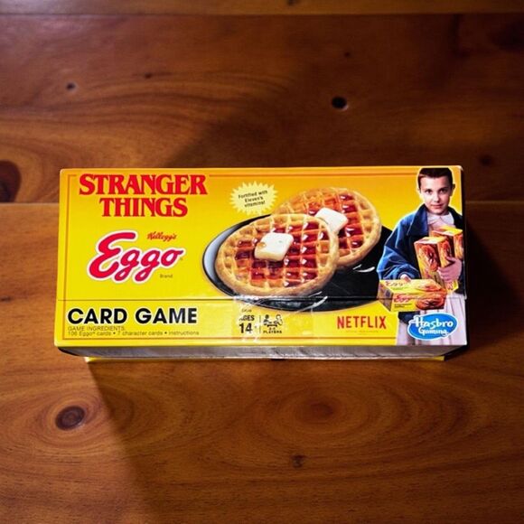 Hasbro Netflix Stranger Things Eggo Card Game Complete - Picture 1 of 7